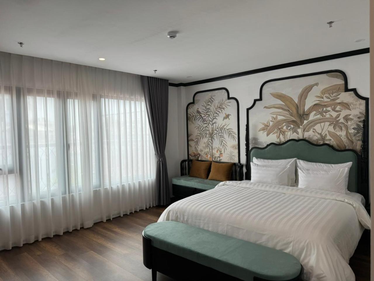 Aquarius Premium Hotel ฮานอย ภายนอก รูปภาพ