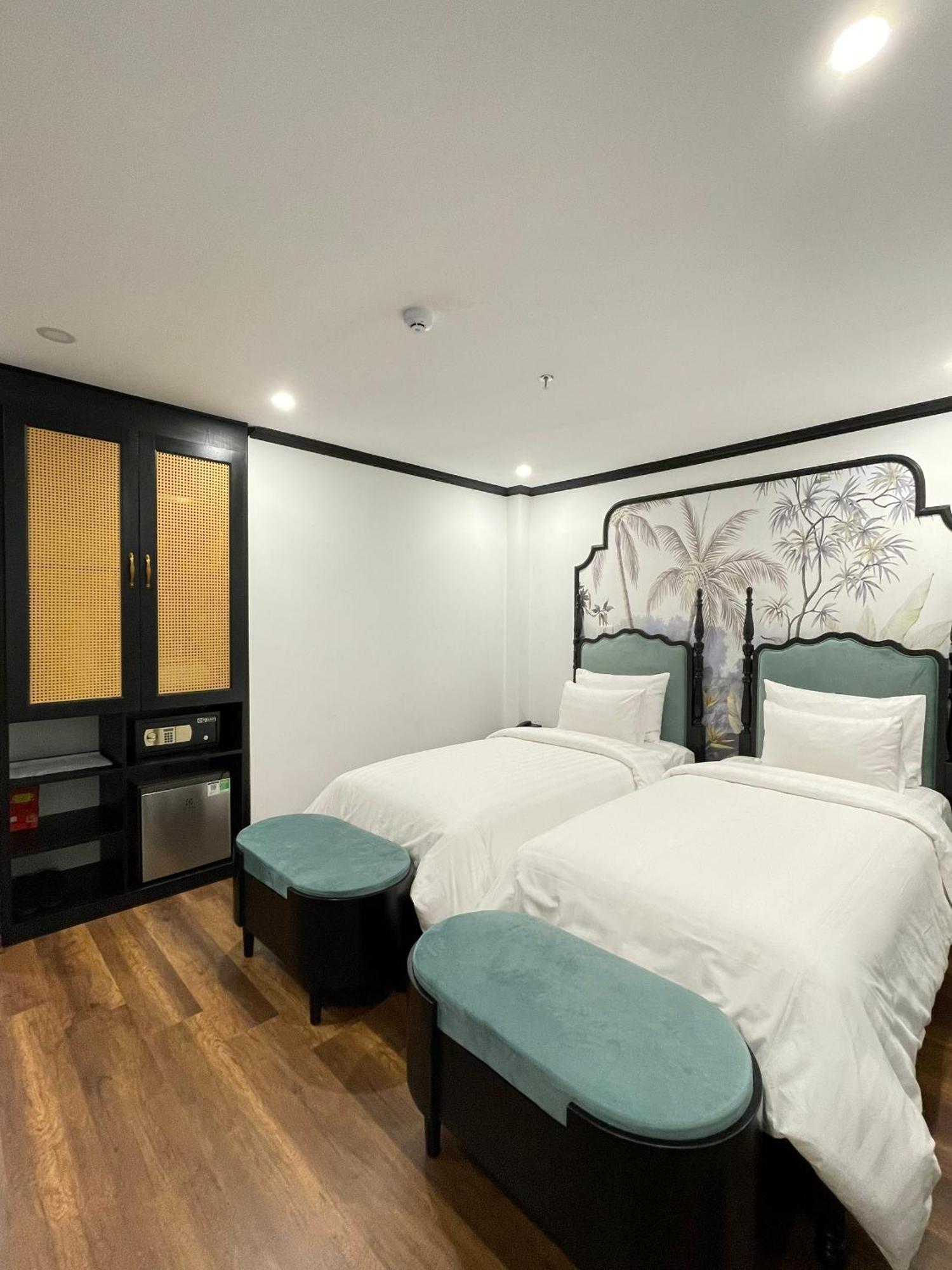 Aquarius Premium Hotel ฮานอย ภายนอก รูปภาพ