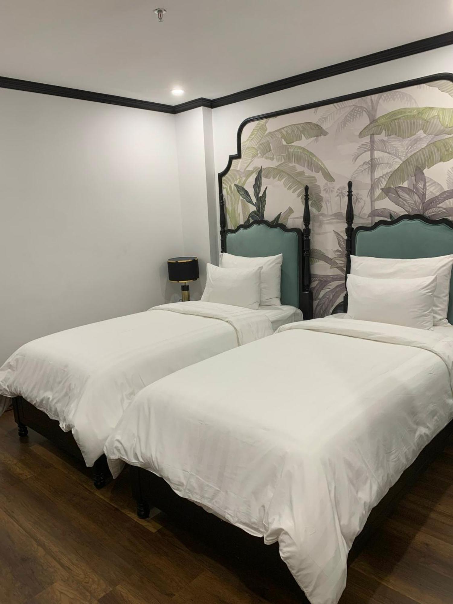Aquarius Premium Hotel ฮานอย ภายนอก รูปภาพ