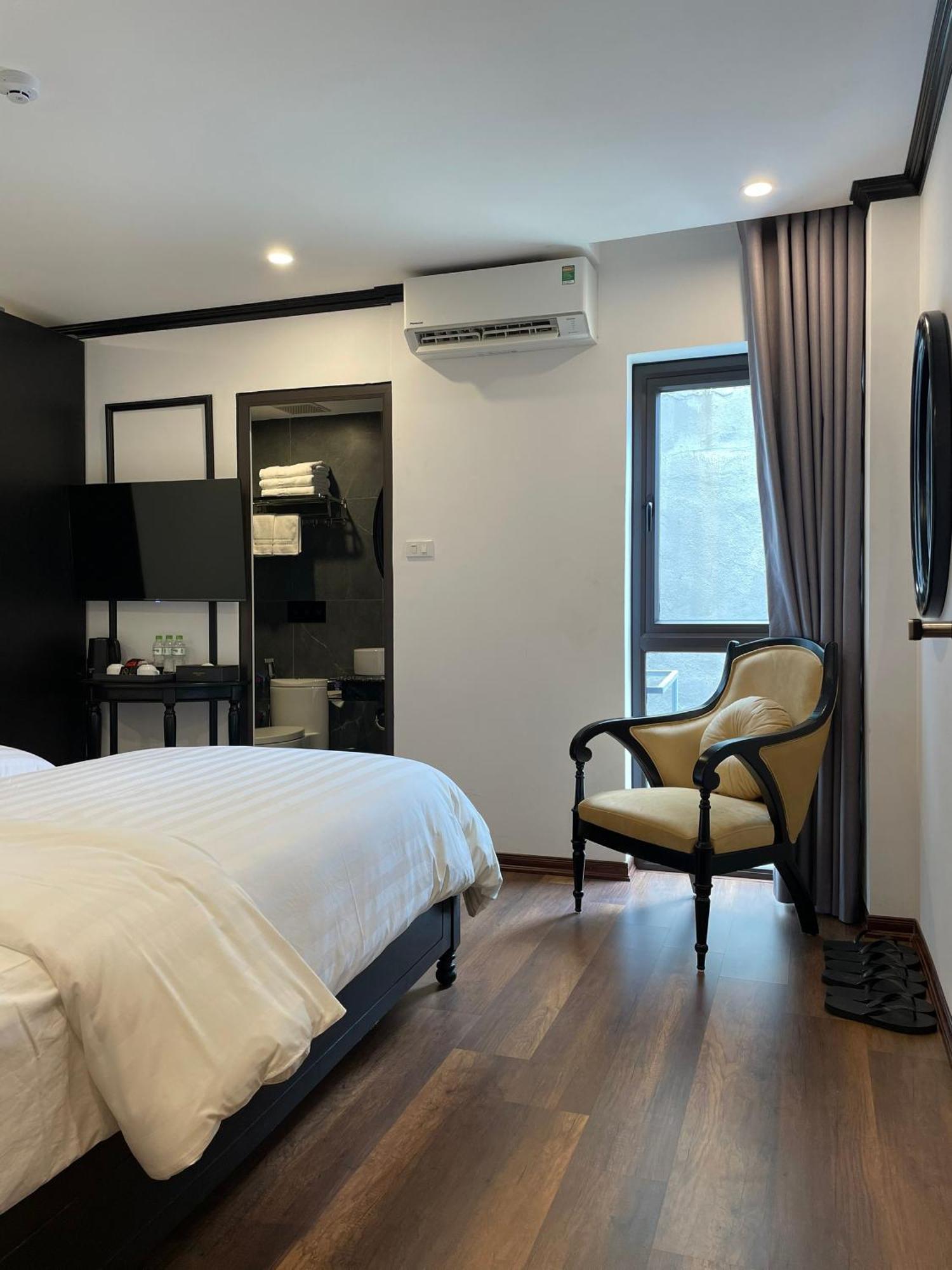 Aquarius Premium Hotel ฮานอย ภายนอก รูปภาพ