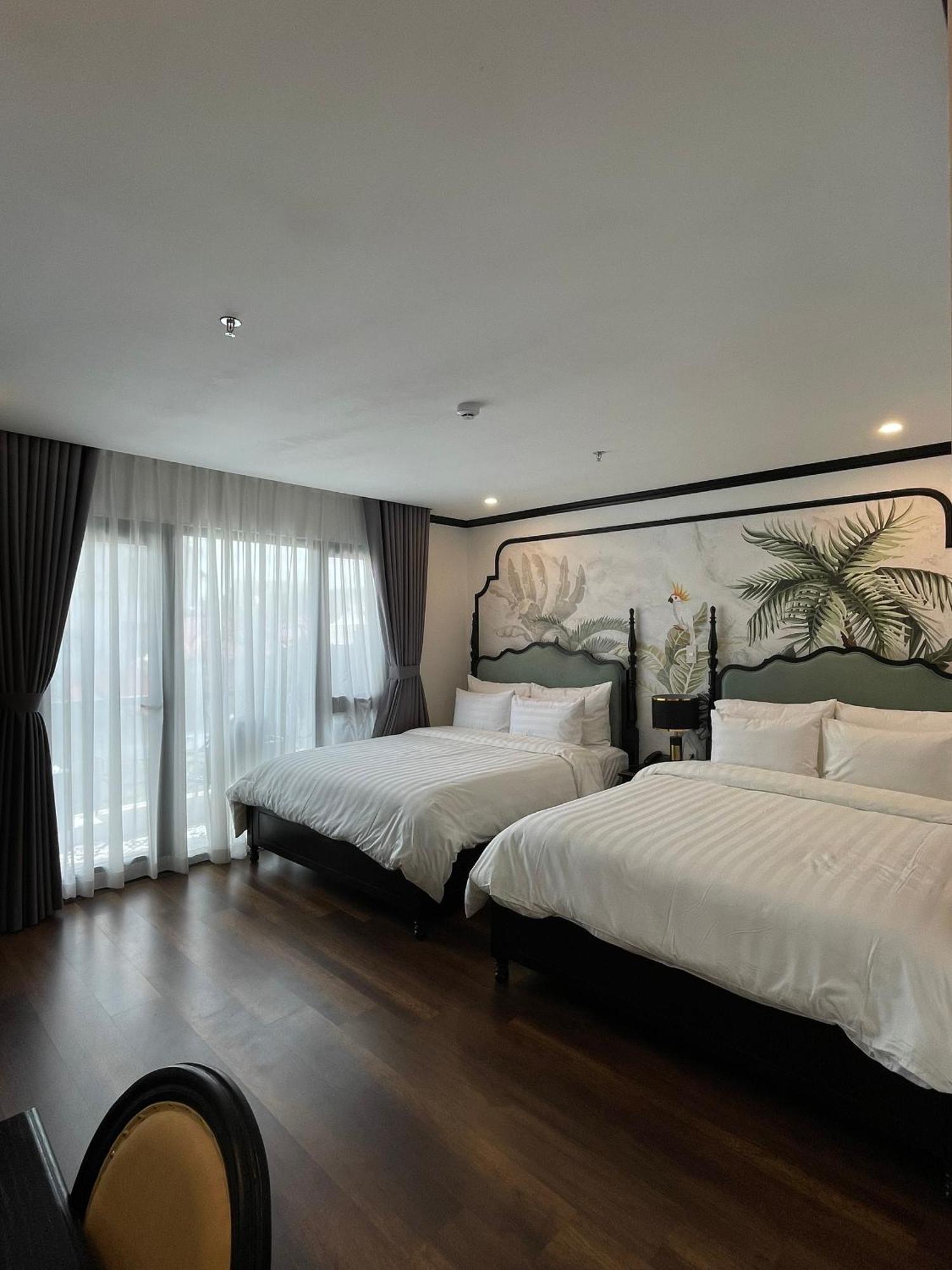 Aquarius Premium Hotel ฮานอย ภายนอก รูปภาพ